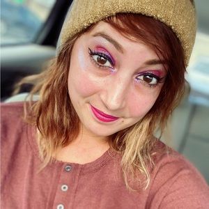 Meet your Posher, Courtney